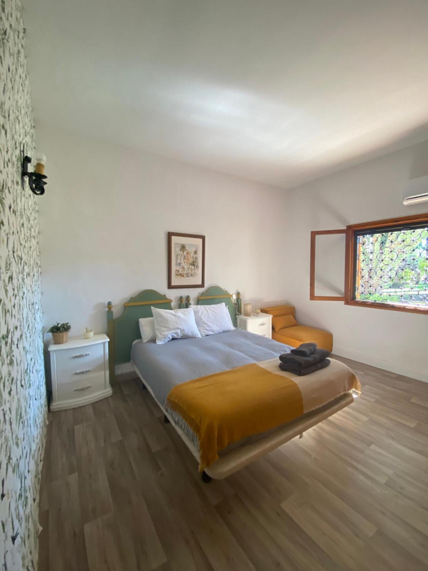 Bed and Breakfast Pink Lemon House Elx Zewnętrze zdjęcie