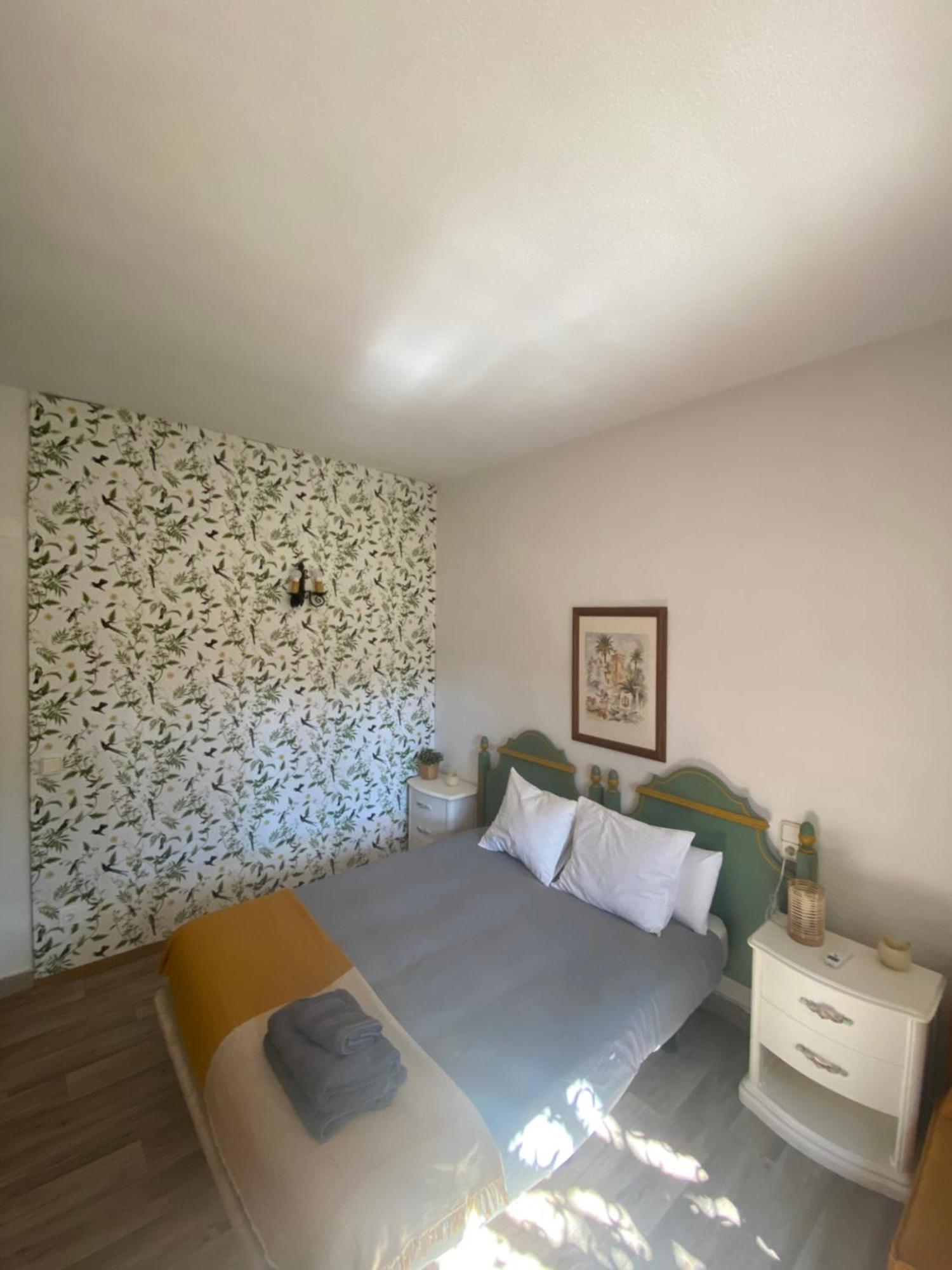 Bed and Breakfast Pink Lemon House Elx Zewnętrze zdjęcie